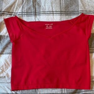 OUT FROM UNDER CROPPED TEE